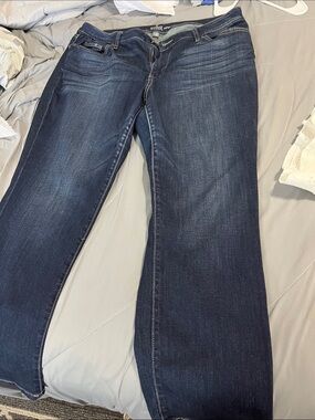Soho Girl Dark Wash Women’s Jeans - Dark Blue stretchy